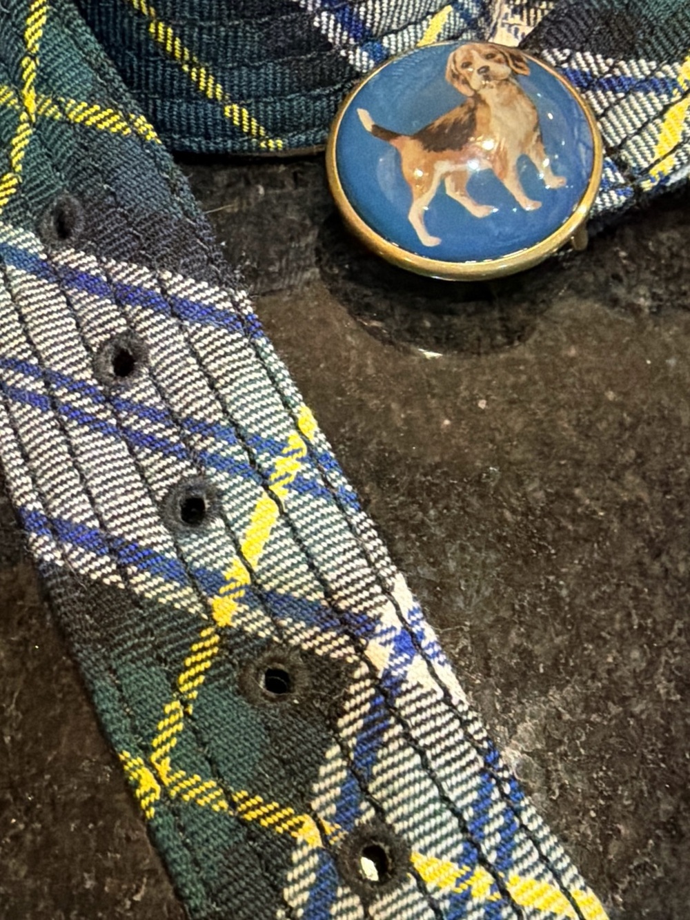 Vintage J. Crew Novelty Beagle Tartan Plaid Fabric Grommet Belt 45" - Picture 4 of 5
